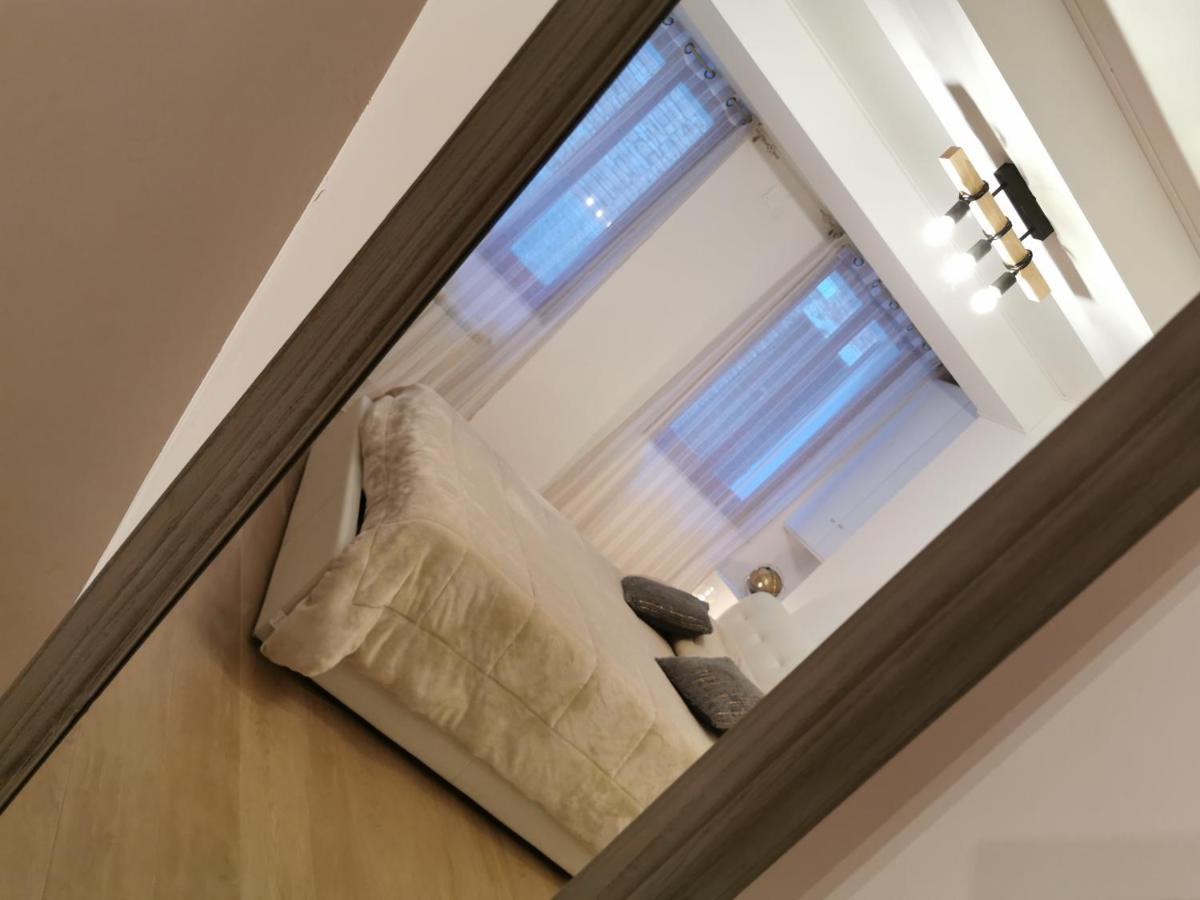Fabretti House - Centro Storico Apartment เปรูจา ภายนอก รูปภาพ